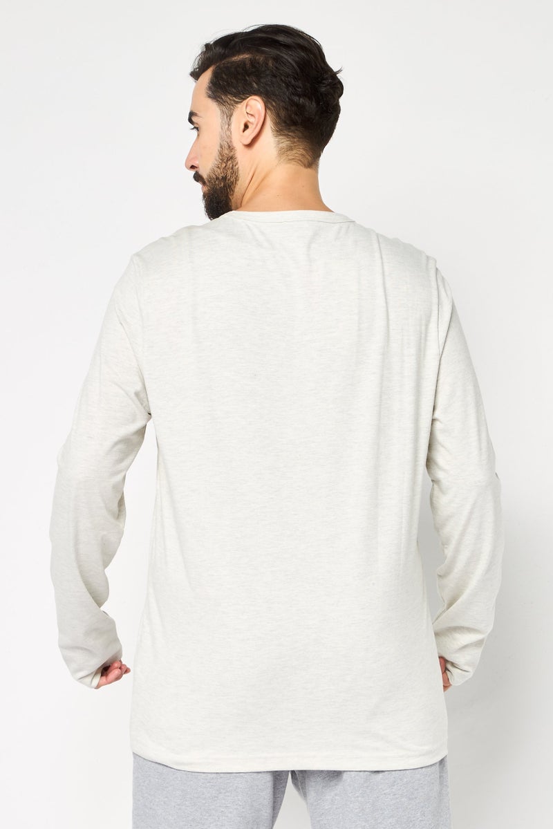 PUMA قميص خارجي للرجال بقصة ضيقة بأكمام طويلة، رمادي - Image 4